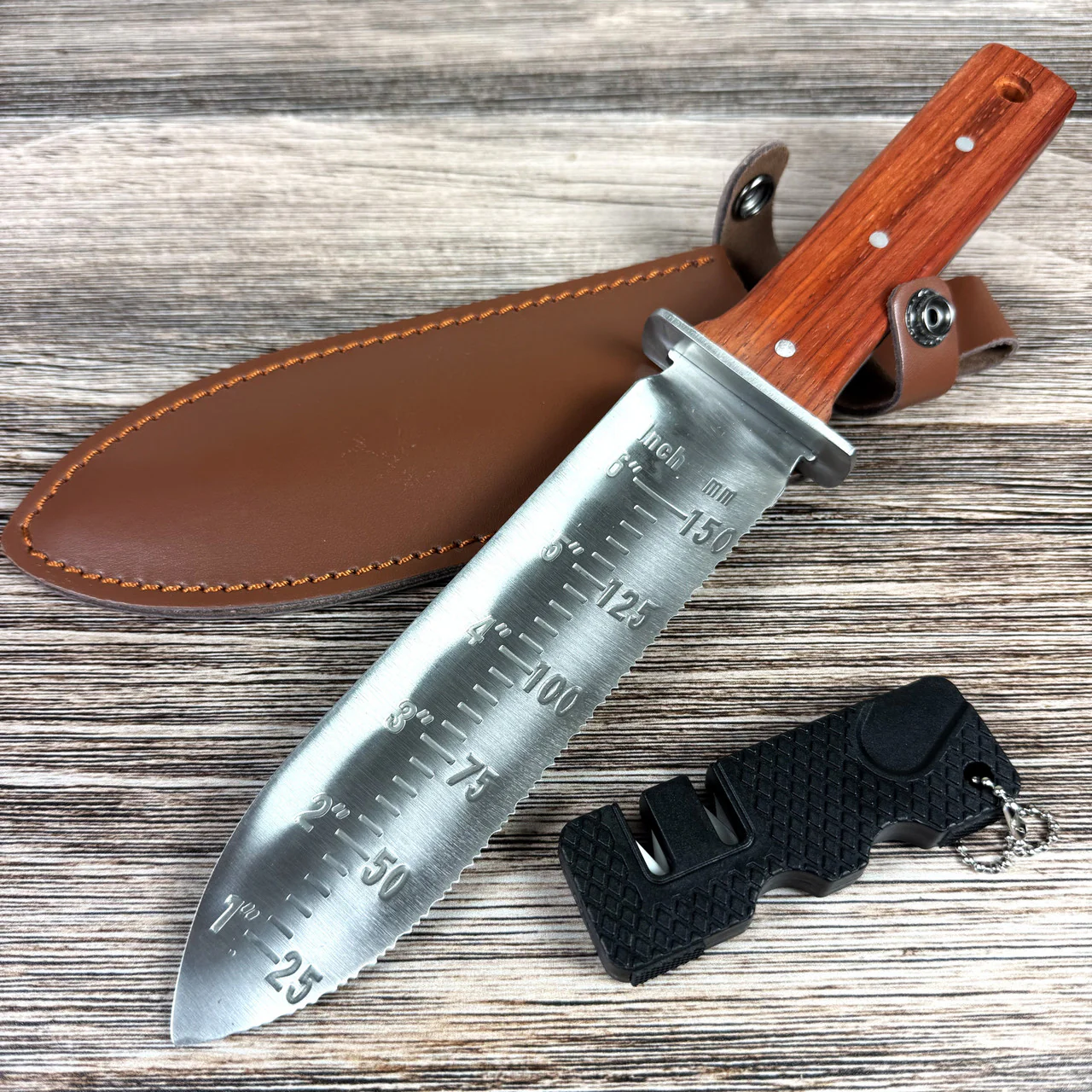 12.25" Hori Hori Japanese Gardening Knife with 7" Blade, Full Tang, Rosewood Handle - Image 4