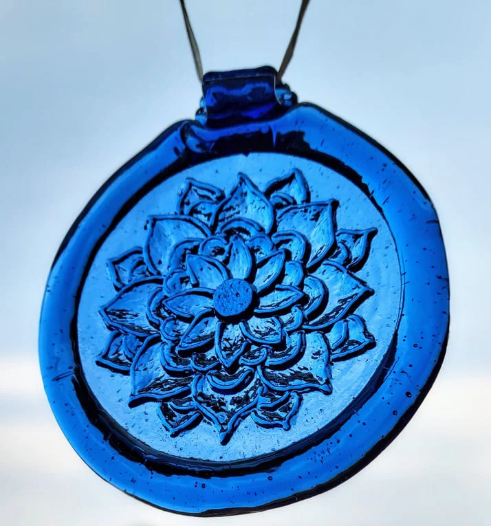Dahlia Suncatcher - Image 2