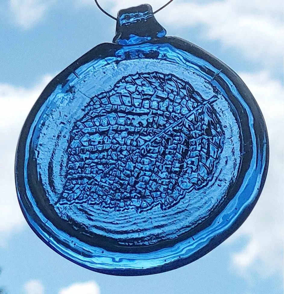 Suncatcher Set of 3 - Tree Leaf - Image 3